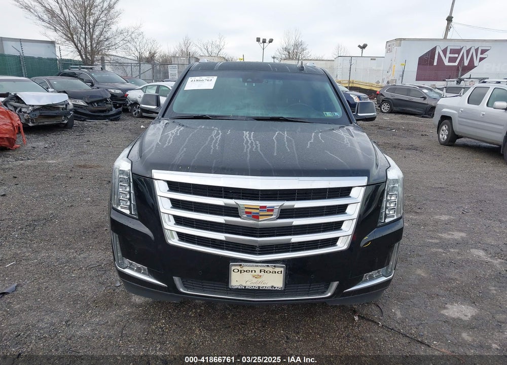 2018 CADILLAC ESCALADE VIN: 1GYS4HKJ5JR239519