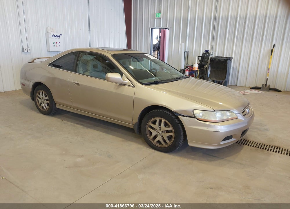 2001 HONDA ACCORD 3.0 EX VIN: 1HGCG225X1A015003