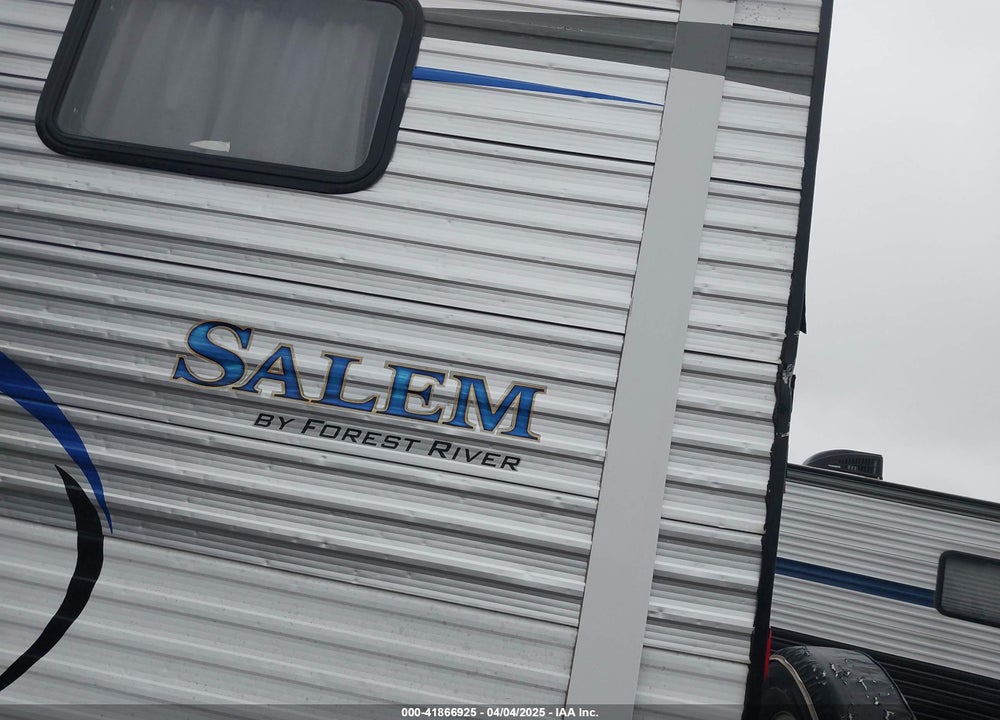 2017 SALEM OTHER VIN: 4X4TSMD21HA318526