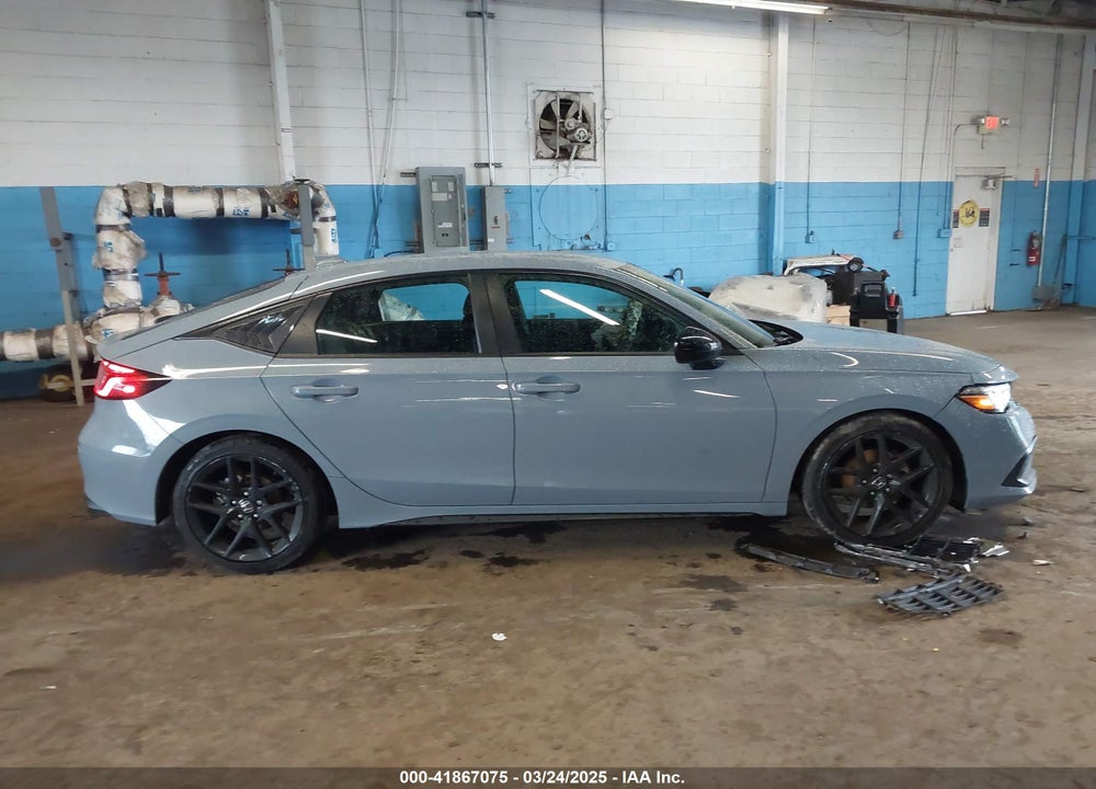 2022 HONDA CIVIC VIN: 19XFL2H8XNE022920