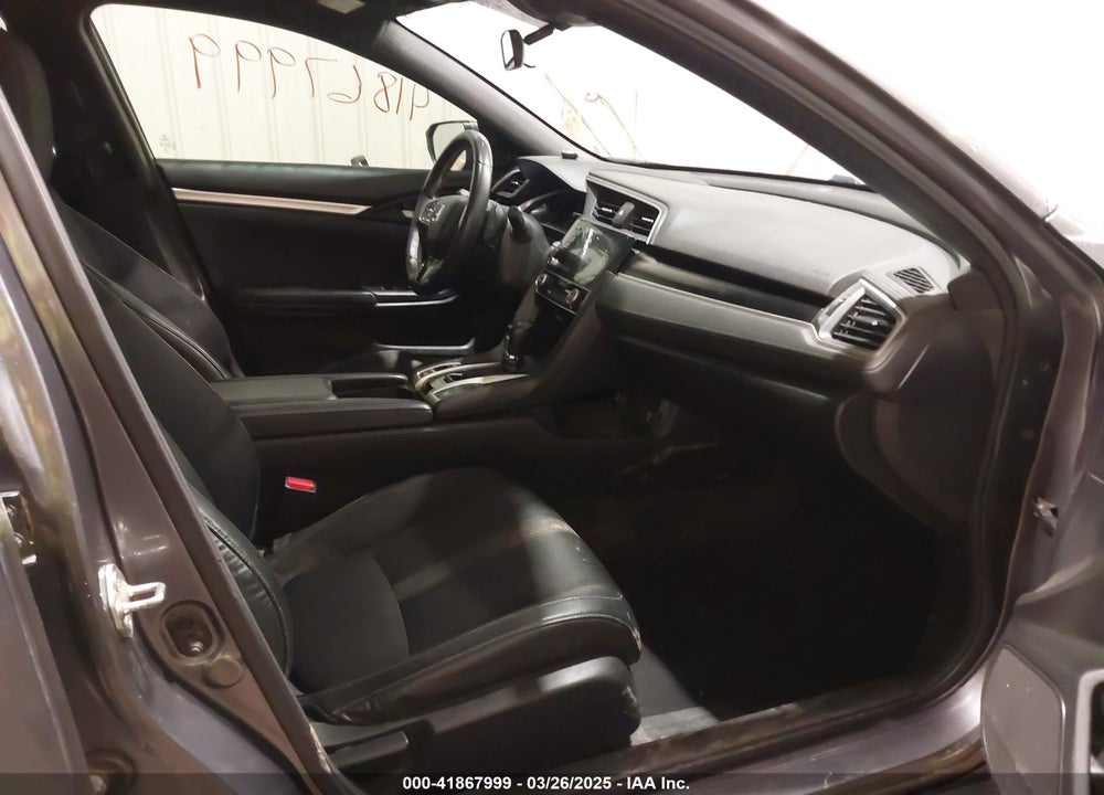 2019 HONDA CIVIC SPORT VIN: 19XFC2F83KE029836