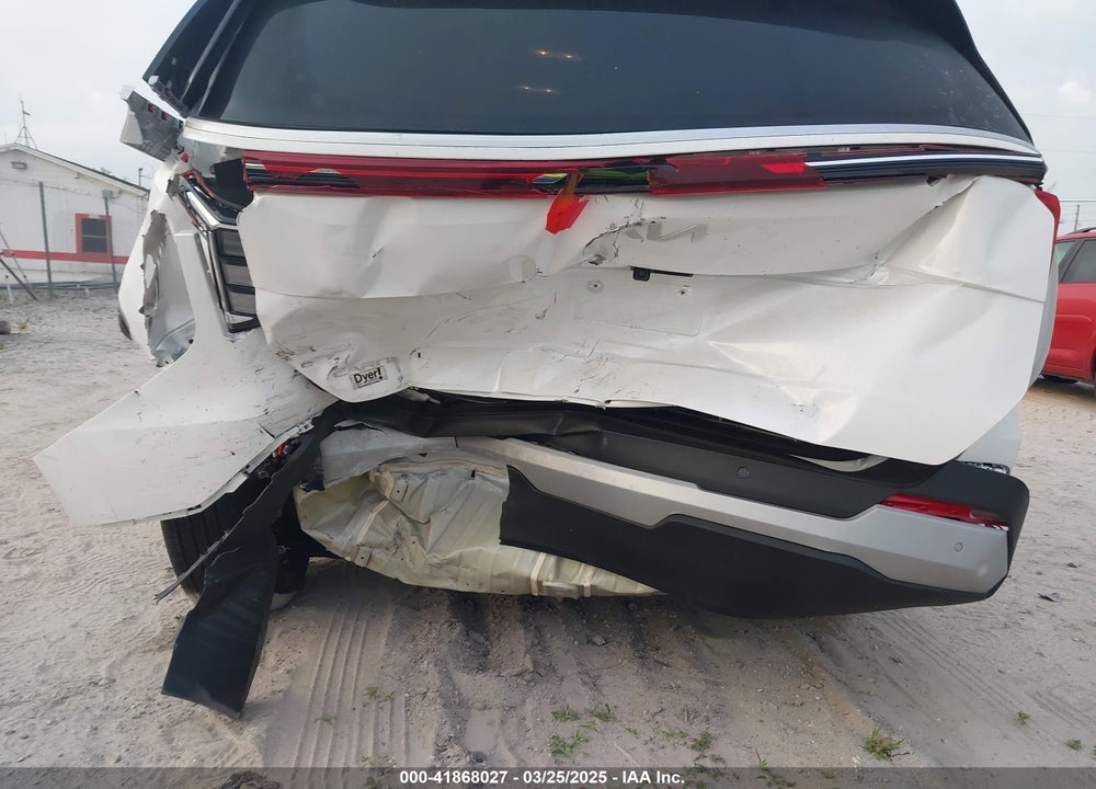 2025 KIA CARNIVAL MPV LXS VIN: KNDNB5K39S6457782