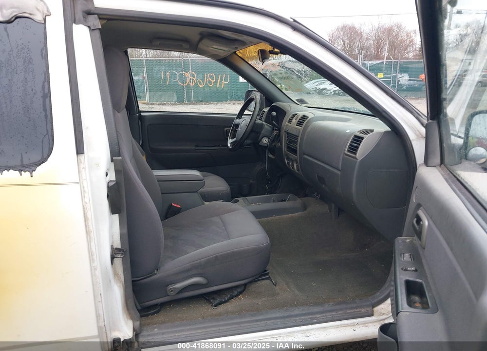 2005 CHEVROLET COLORADO LS VIN: 1GCDS196958198241