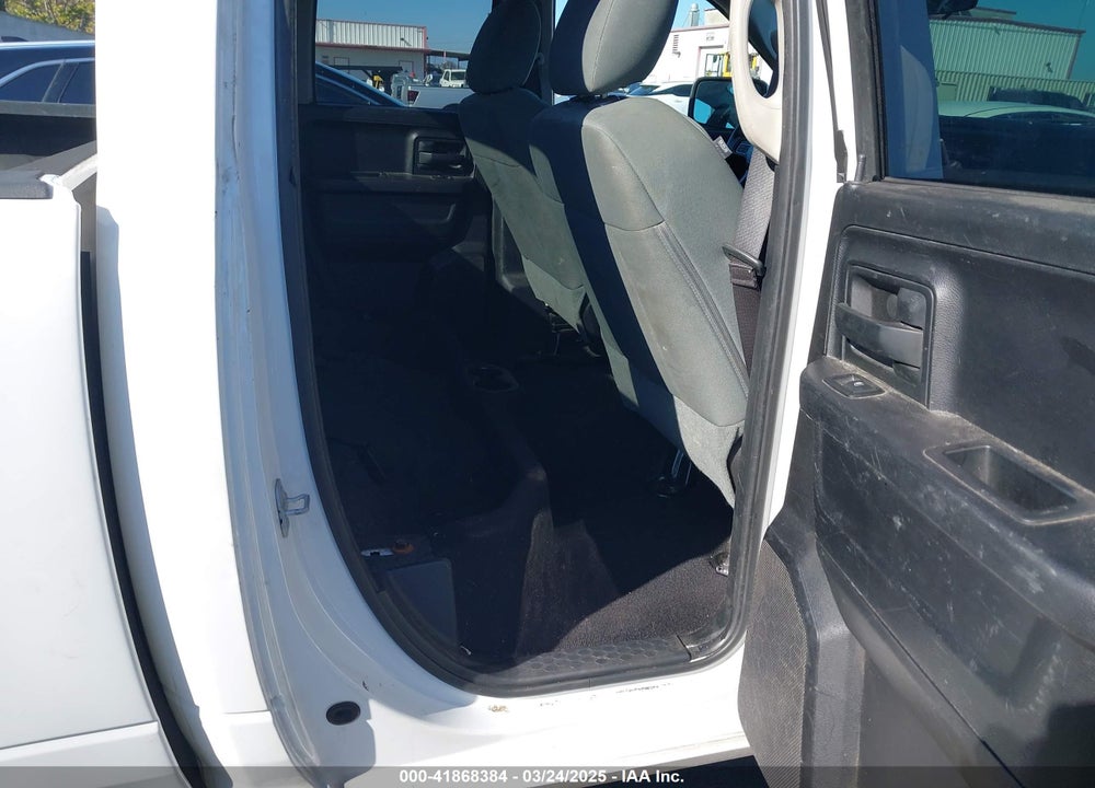 2015 RAM 1500 VIN: 1C6RR6FG0FS755125