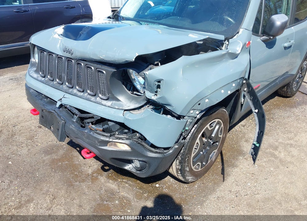 2017 JEEP RENEGADE TRAILHAWK 4X4 VIN: ZACCJBCB8HPE88025