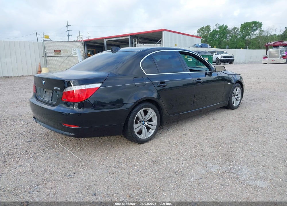 2009 BMW 528I VIN: WBANU535X9C120475