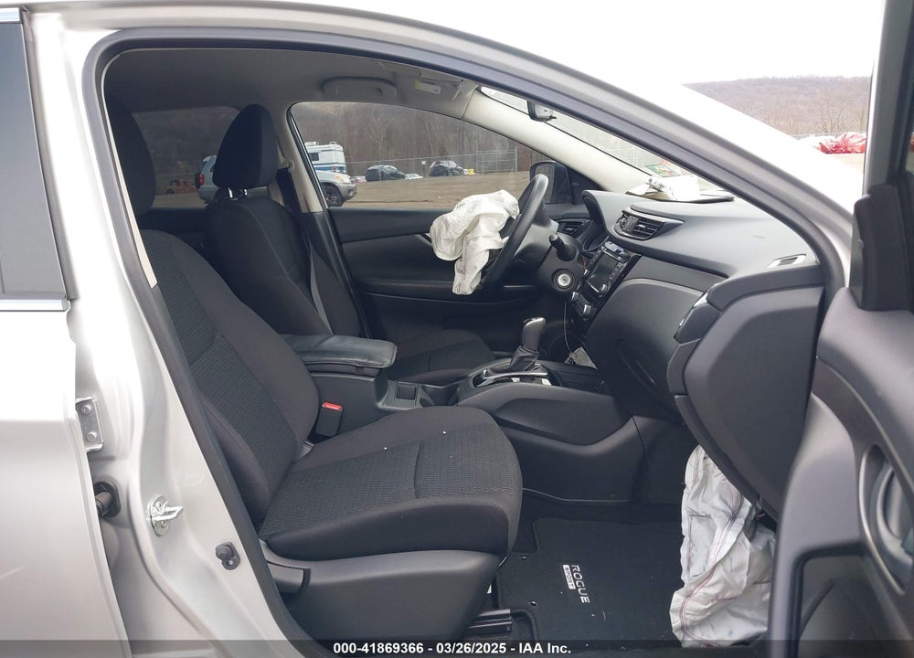 2020 NISSAN ROGUE SPORT VIN: JN1BJ1CW9LW642099