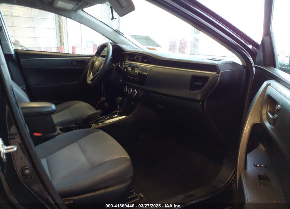 2015 TOYOTA COROLLA VIN: 5YFBURHE4FP219169