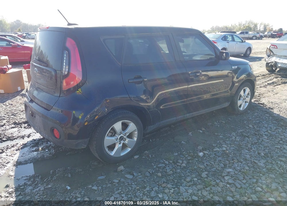 2018 KIA SOUL VIN: KNDJN2A26J7619700