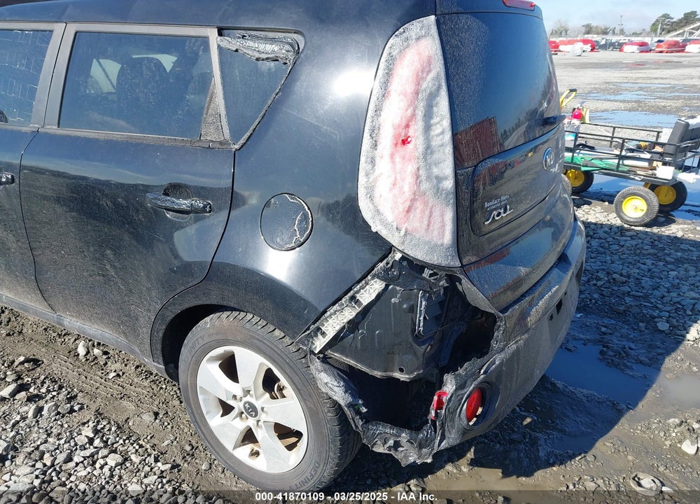 2018 KIA SOUL VIN: KNDJN2A26J7619700