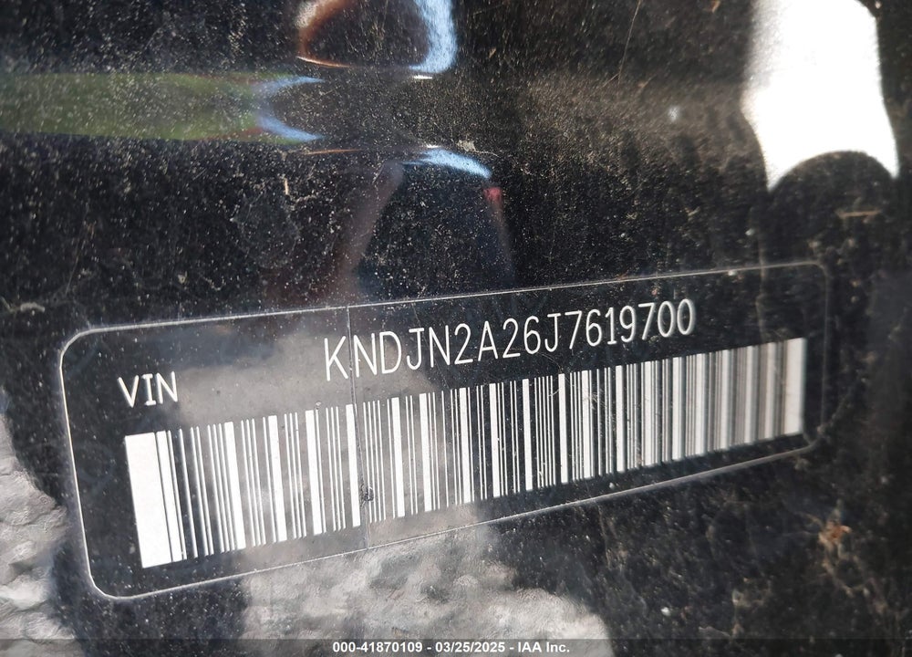 2018 KIA SOUL VIN: KNDJN2A26J7619700