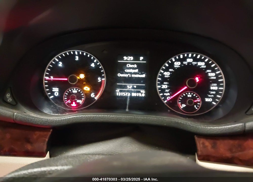 2013 VOLKSWAGEN PASSAT VIN: 1VWCN7A35DC038034