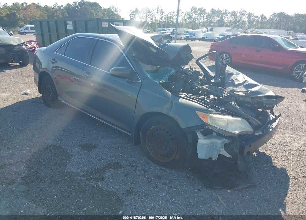2013 TOYOTA CAMRY LE VIN: 4T1BF1FK8DU659265
