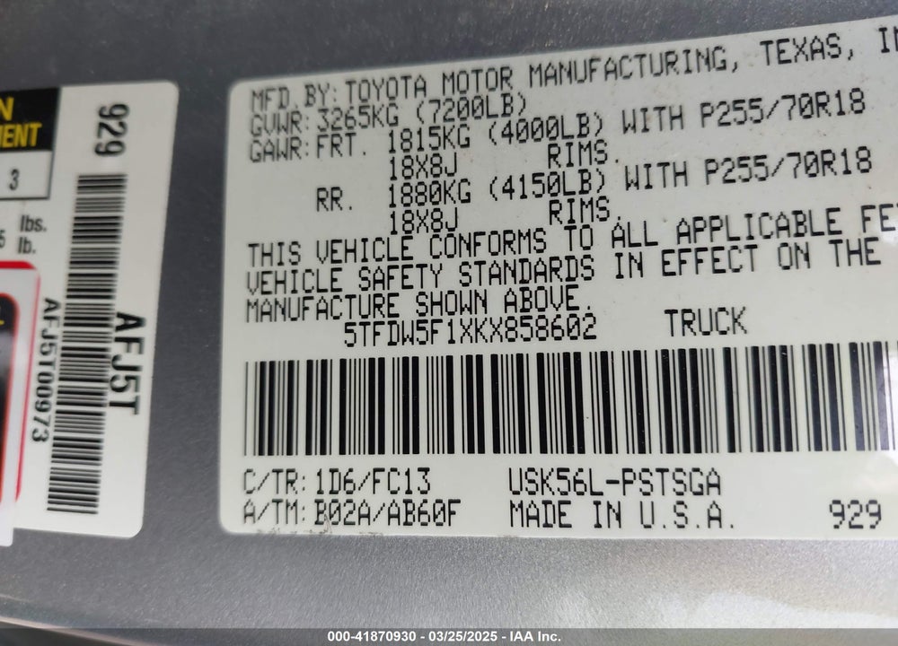 2019 TOYOTA TUNDRA SR5 5.7L V8 VIN: 5TFDW5F1XKX858602