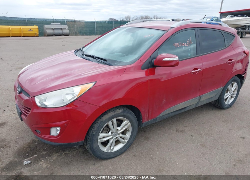 2013 HYUNDAI TUCSON VIN: KM8JUCAC1DU604458