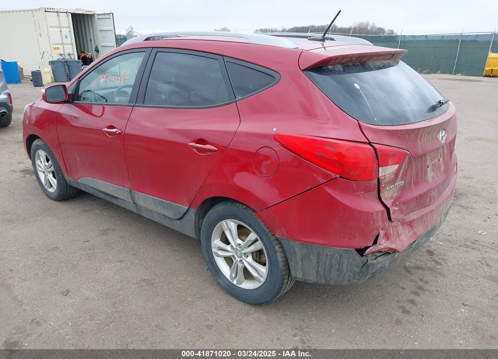 2013 HYUNDAI TUCSON VIN: KM8JUCAC1DU604458