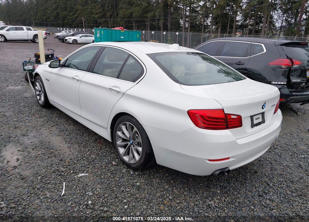 2016 BMW 5 SERIES VIN: WBA5A5C57GD529498