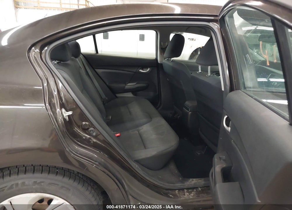 2014 HONDA CIVIC LX VIN: 2HGFB2F53EH518238