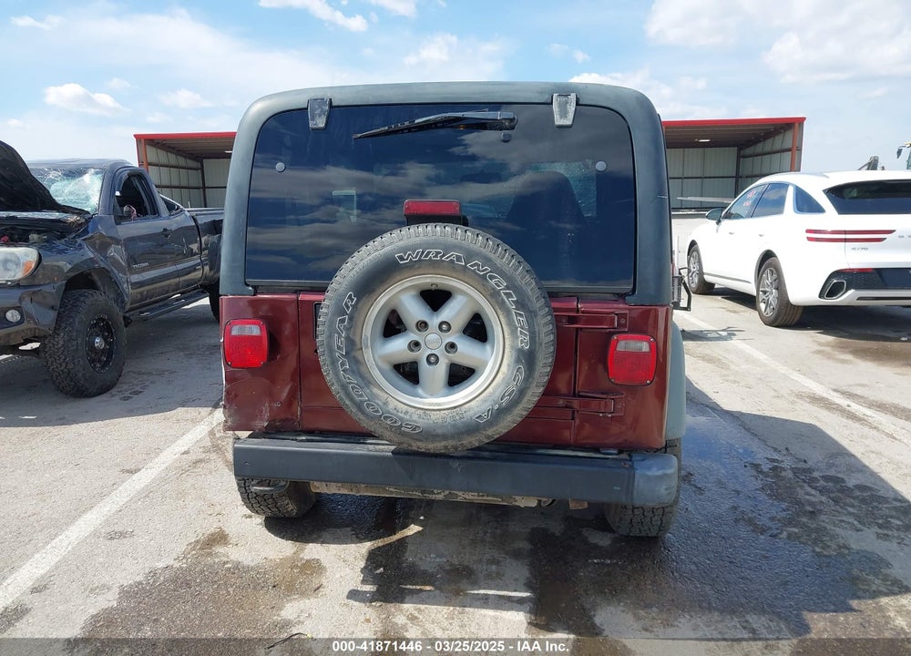 2001 JEEP WRANGLER / VIN: 1J4FA29P21P300094