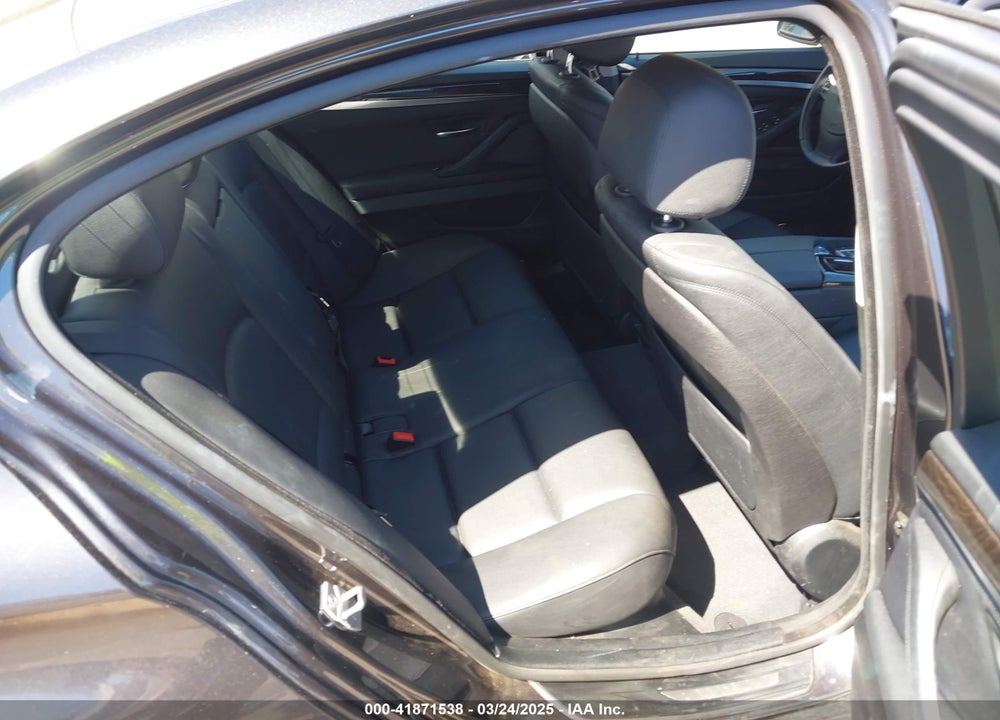 2014 BMW 528I VIN: WBA5A5C50ED510000
