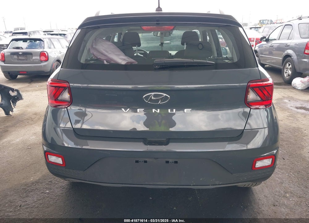 2024 HYUNDAI VENUE SEL VIN: KMHRC8A3XRU302421