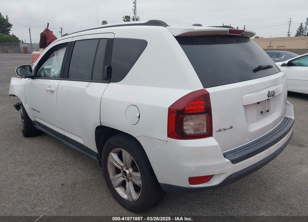 2014 JEEP COMPASS LATITUDE VIN: 1C4NJDEB7ED621739
