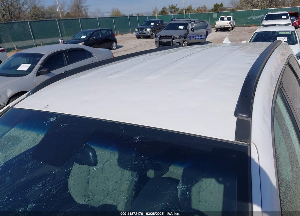 2018 HYUNDAI SANTA FE SE VIN: KM8SMDHF9JU262120