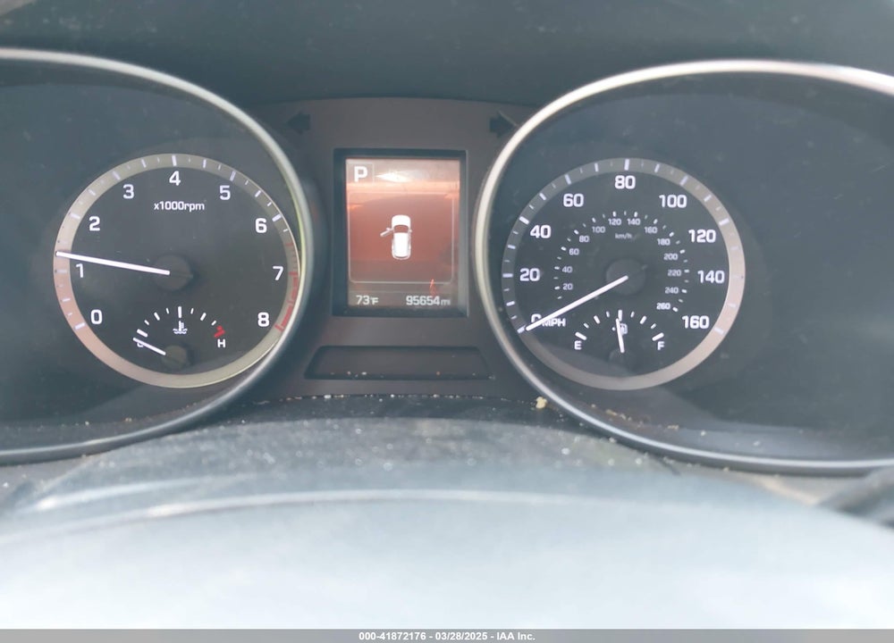 2018 HYUNDAI SANTA FE SE VIN: KM8SMDHF9JU262120