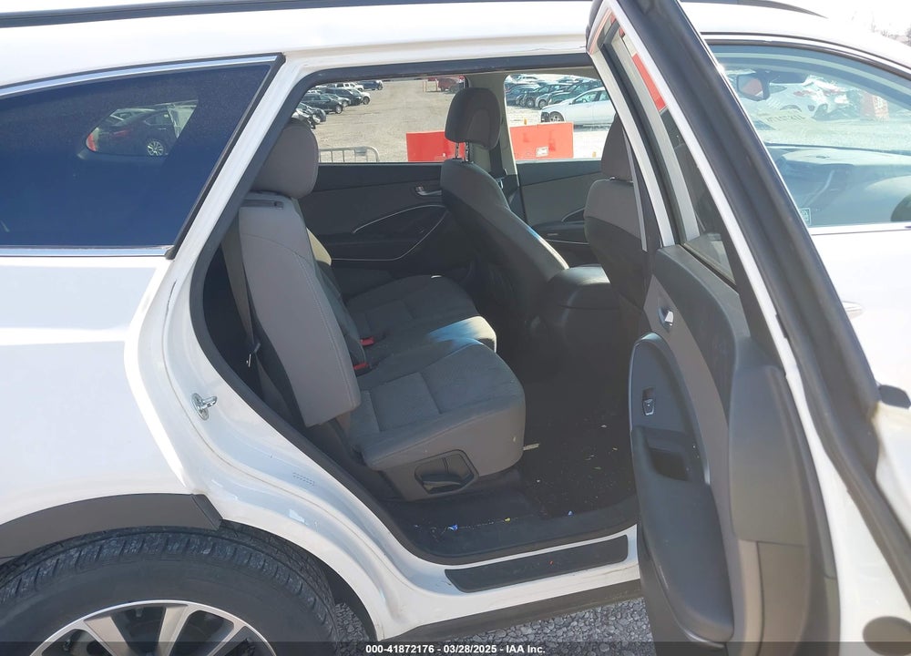 2018 HYUNDAI SANTA FE SE VIN: KM8SMDHF9JU262120