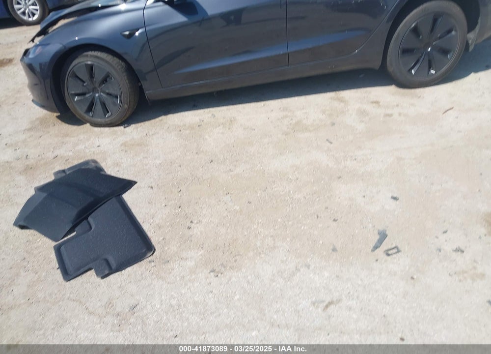 2024 TESLA MODEL 3 VIN: 5YJ3E1EA5RF843972