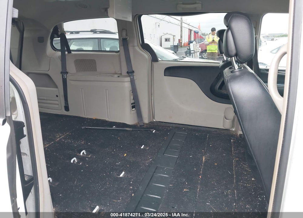 2016 CHRYSLER TOWN & COUNTRY TOURING VIN: 2C4RC1BG1GR291610
