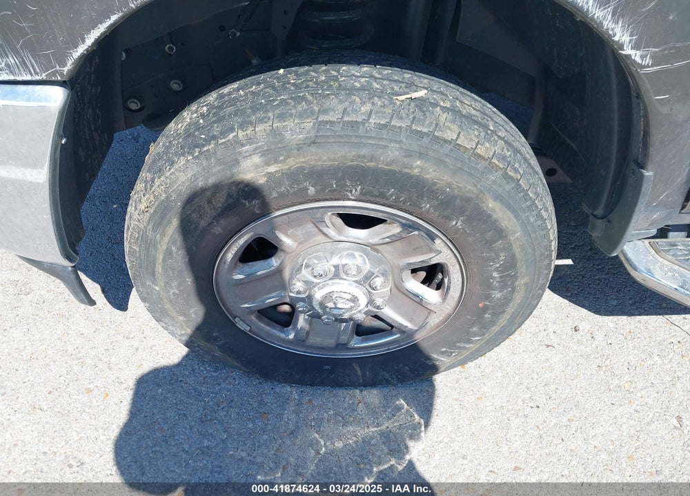 2024 RAM 2500 TRADESMAN 4X4 8' BOX VIN: 3C6UR5HL1RG269501