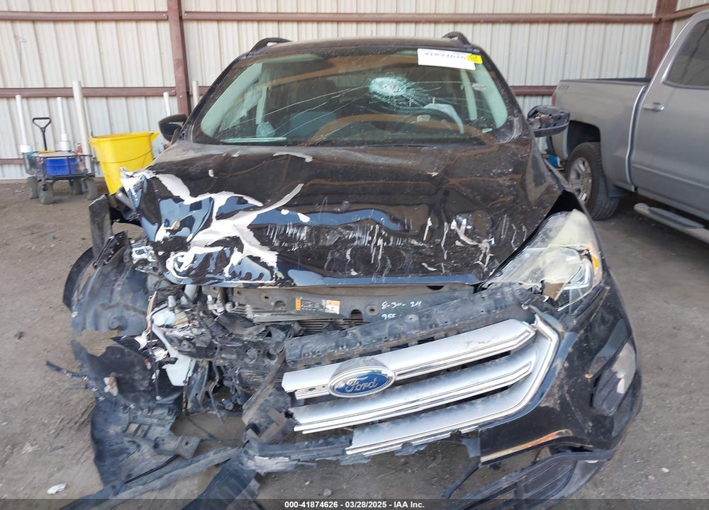 2017 FORD ESCAPE SE VIN: 1FMCU9GD9HUE56044