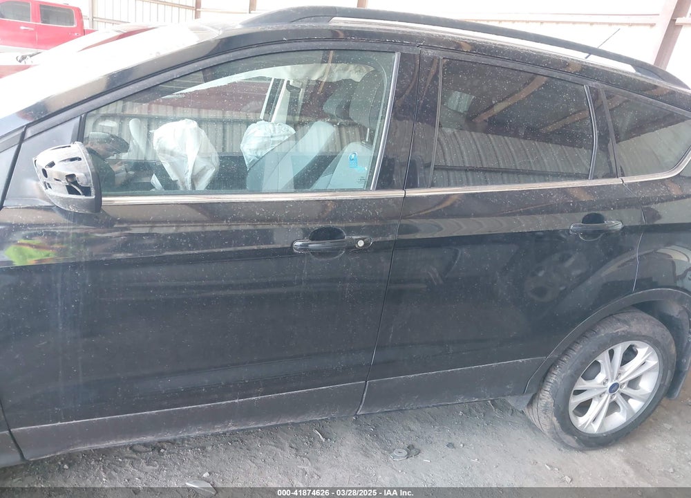 2017 FORD ESCAPE SE VIN: 1FMCU9GD9HUE56044