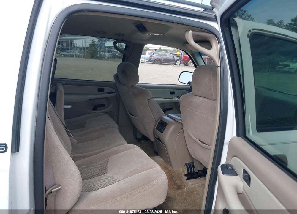 2003 CHEVROLET SUBURBAN 1500 LT VIN: 3GNFK16Z53G273961