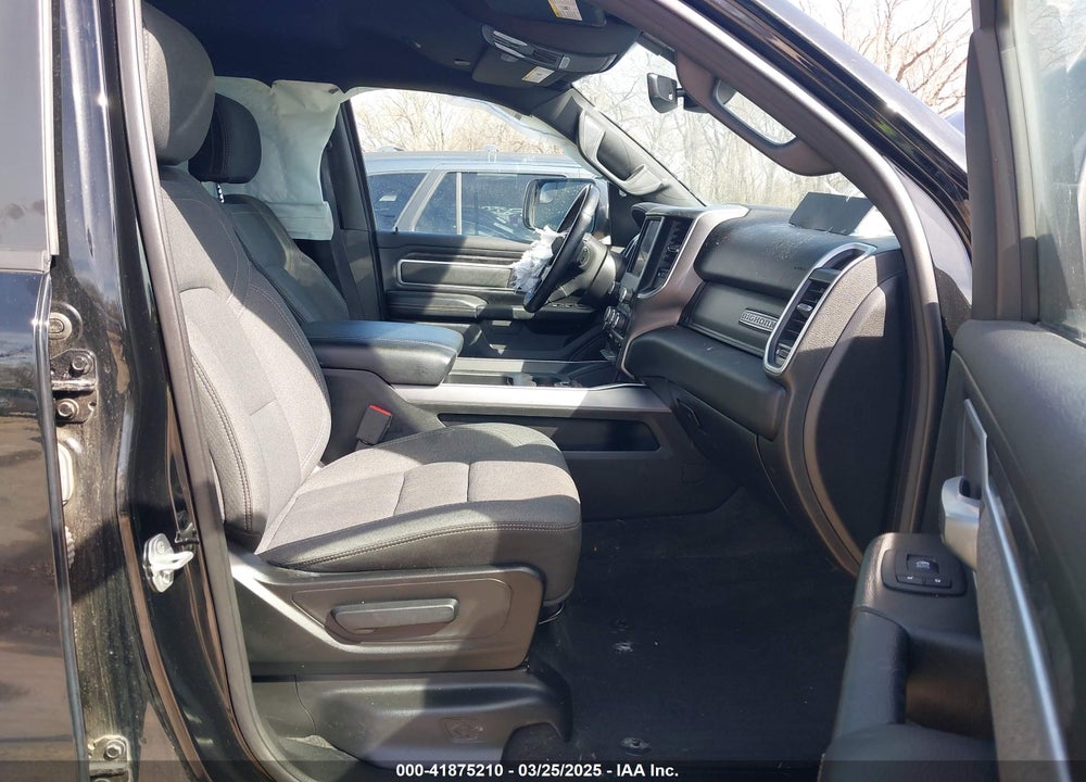 2021 RAM 1500 BIG HORN 4X4 5'7 BOX VIN: 1C6SRFFT8MN551778