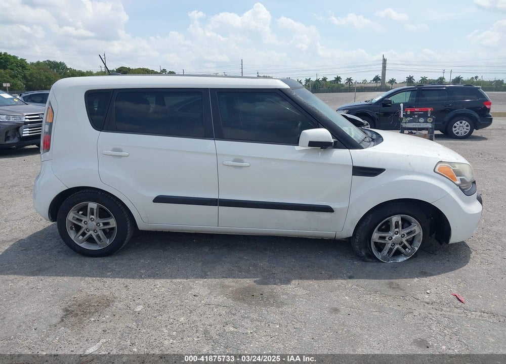 2011 KIA SOUL VIN: KNDJT2A26B7307724