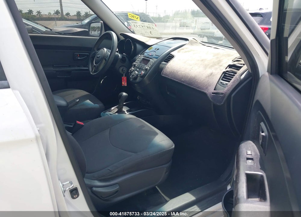 2011 KIA SOUL VIN: KNDJT2A26B7307724