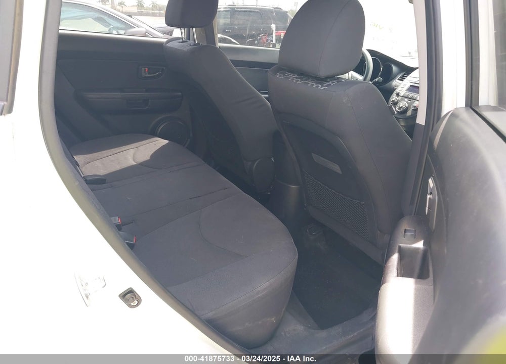 2011 KIA SOUL VIN: KNDJT2A26B7307724