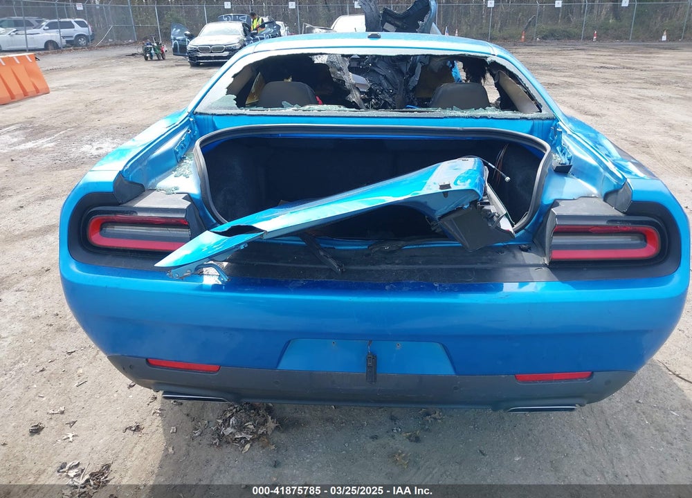 2015 DODGE CHALLENGER VIN: 2C3CDZAT3FH834884