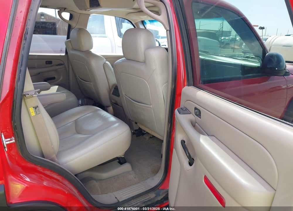 2005 CHEVROLET TAHOE LT VIN: 1GNEC13T35R253610