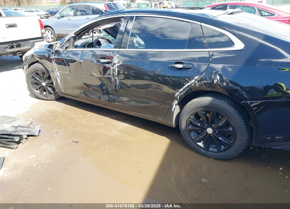 2022 CHEVROLET MALIBU VIN: 1G1ZD5ST0NF141177