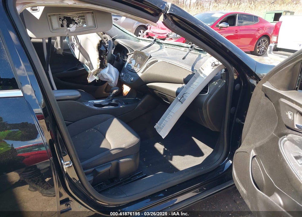 2022 CHEVROLET MALIBU VIN: 1G1ZD5ST0NF141177