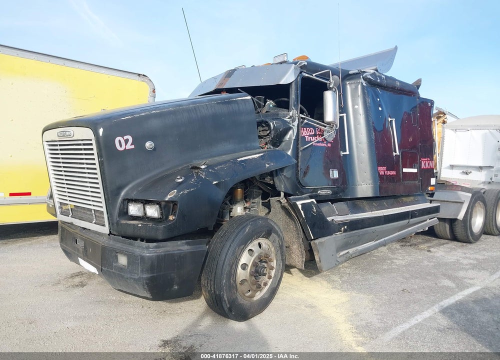 2000 FREIGHTLINER FLD FLD120 VIN: 1FUYDSEB7YLB42414