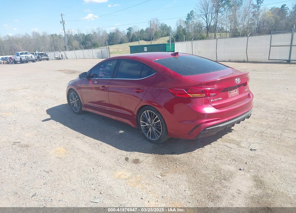 2017 HYUNDAI ELANTRA VIN: KMHD04LB4HU358434