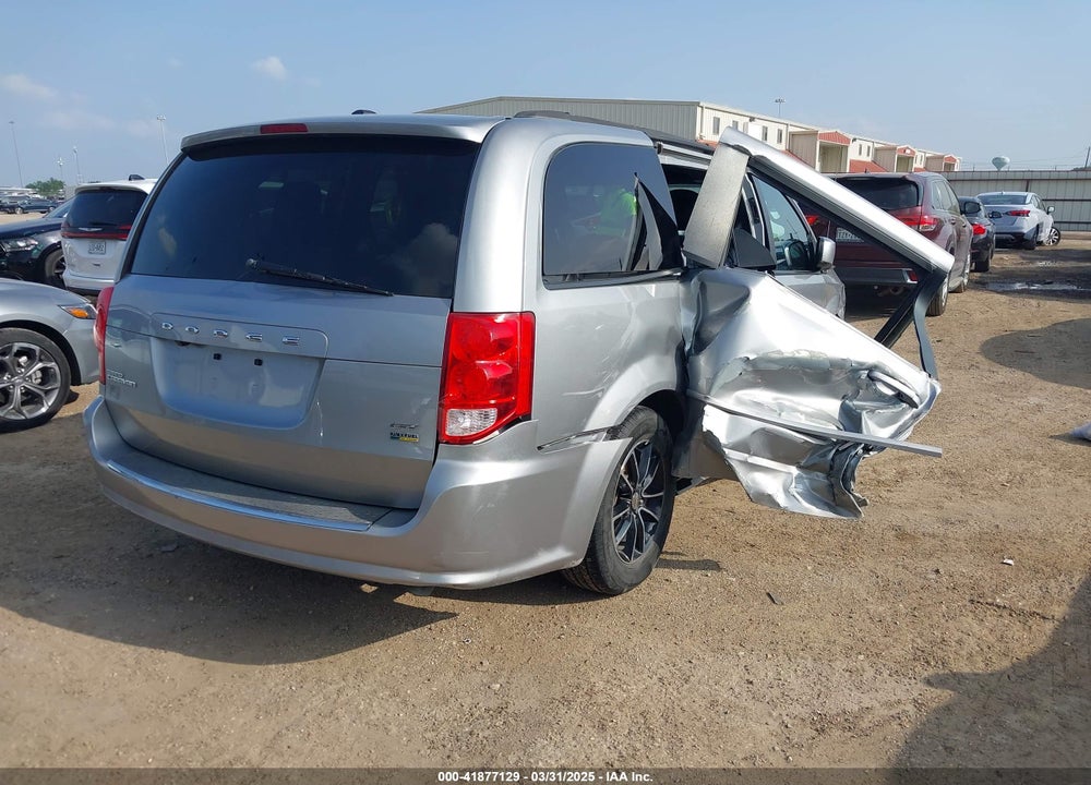2017 DODGE GRAND CARAVAN GT VIN: 2C4RDGEG7HR714252