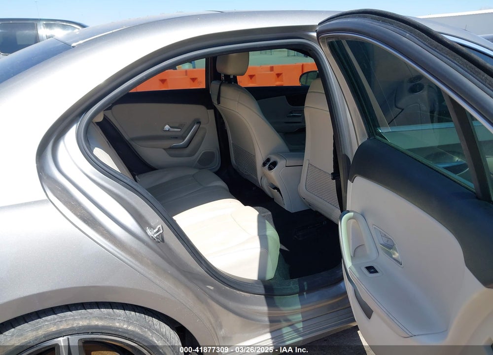 2019 MERCEDES-BENZ A-CLASS VIN: WDD3G4EB7KW002523