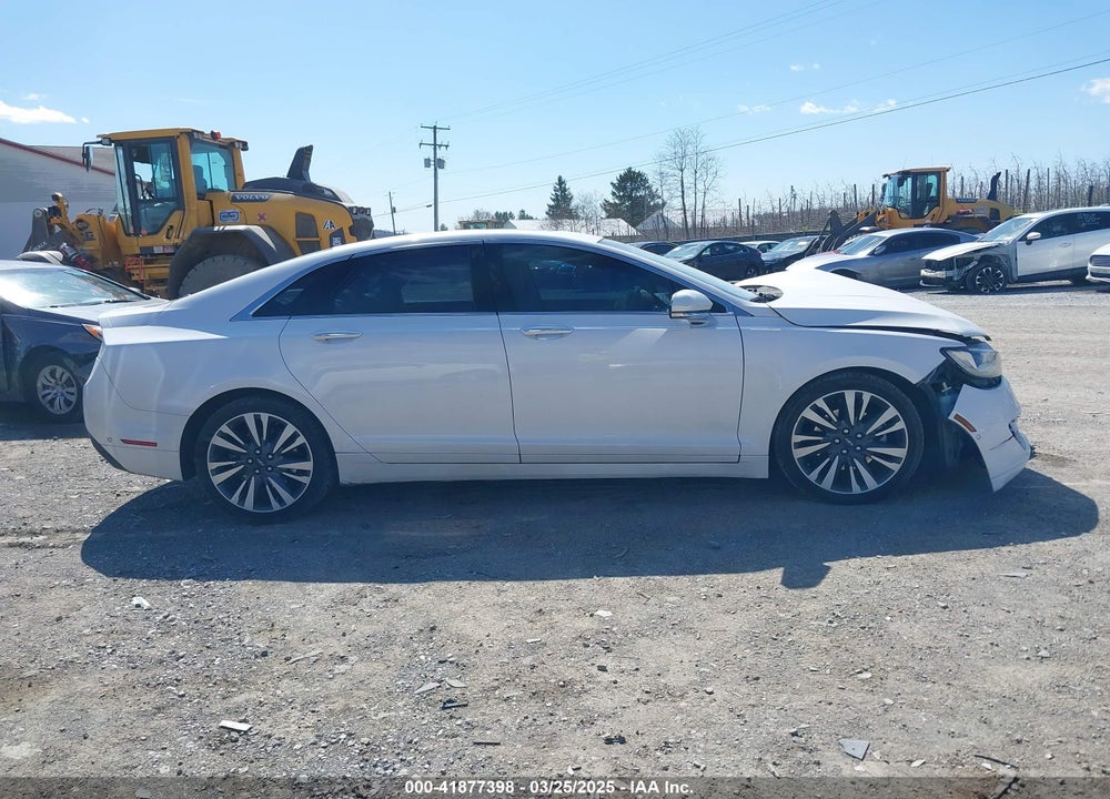 2017 LINCOLN MKZ HYBRID VIN: 3LN6L5MU3HR636382