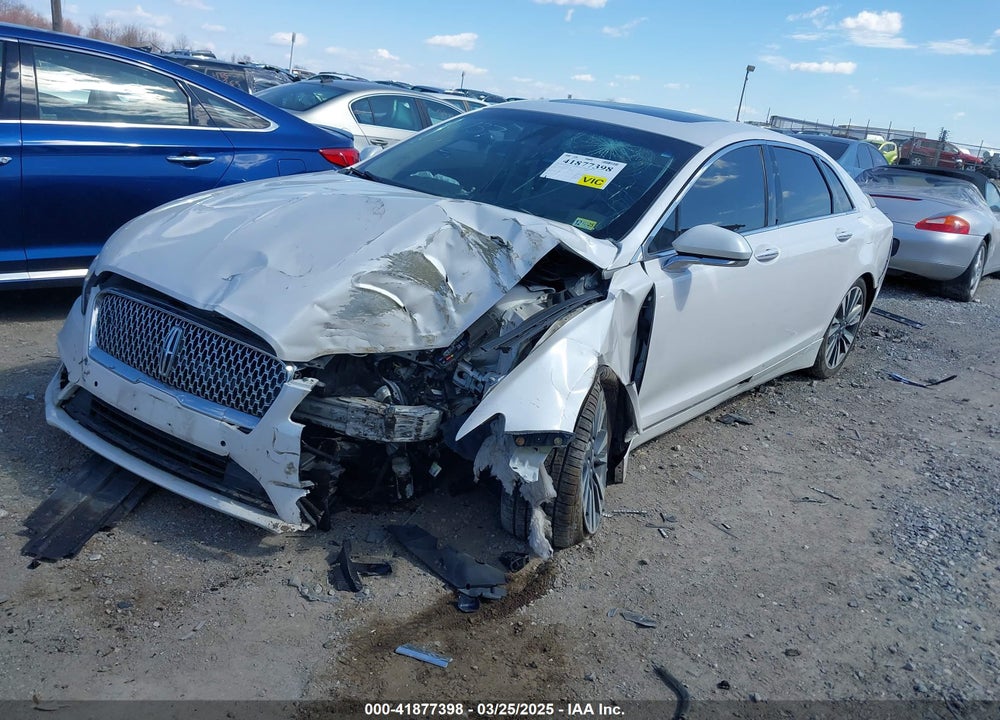 2017 LINCOLN MKZ HYBRID VIN: 3LN6L5MU3HR636382