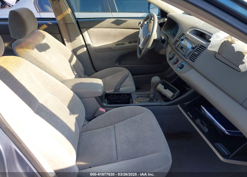 2002 TOYOTA CAMRY LE VIN: 4T1BE32K42U527394